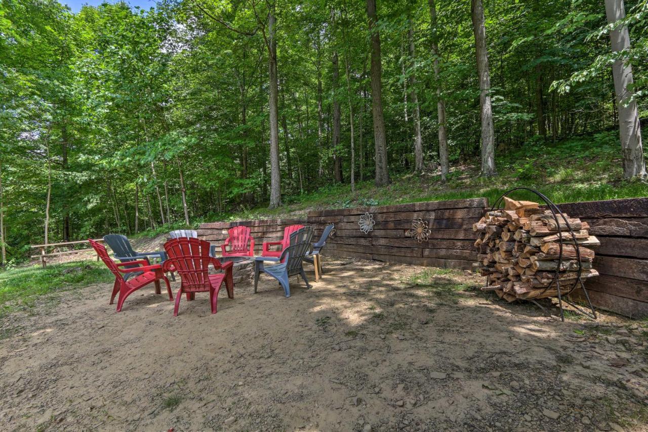 Butler Cabin On 19 Acres With Hot Tub And Fire Pit! Villa Exterior photo