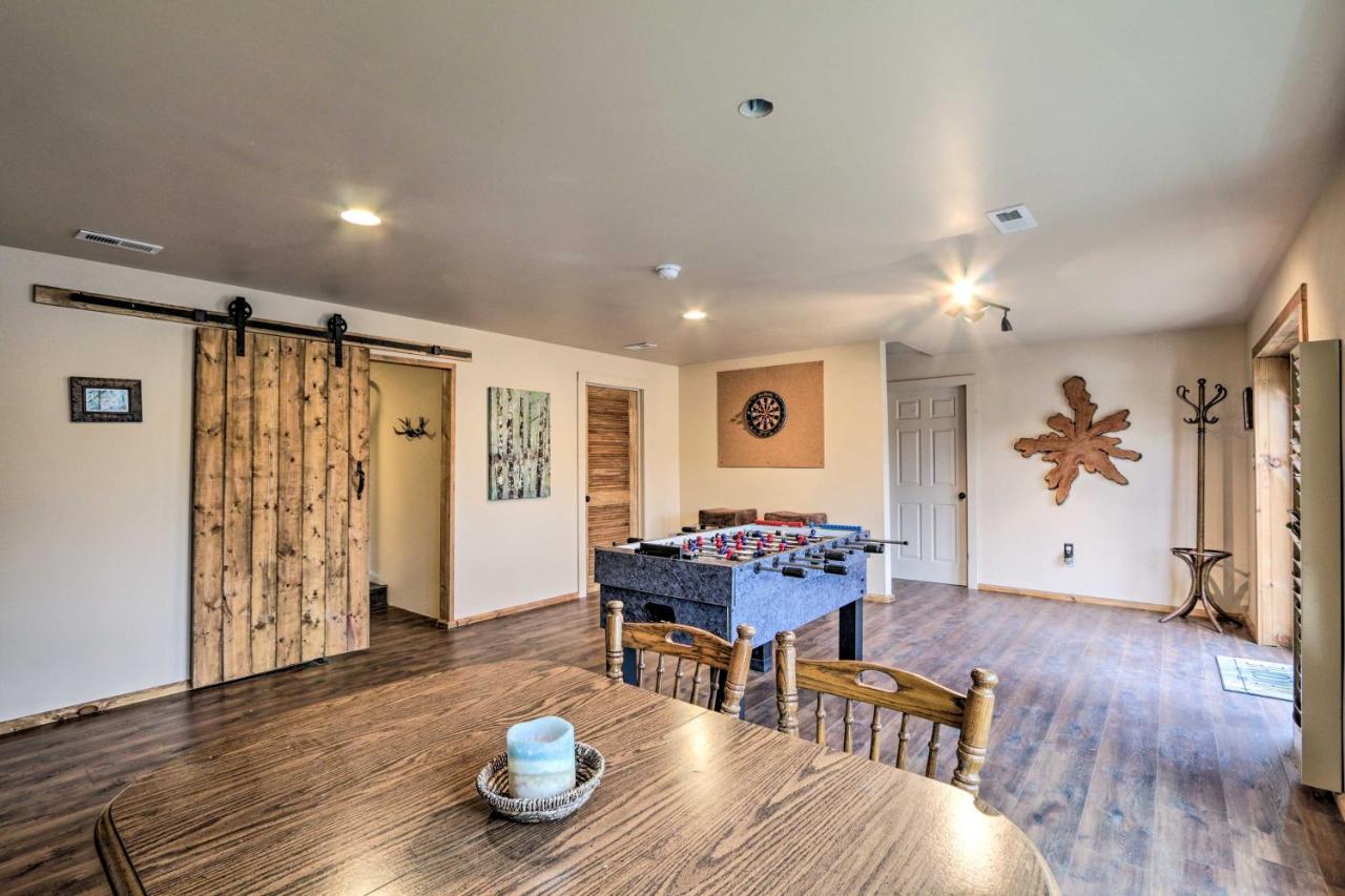 Butler Cabin On 19 Acres With Hot Tub And Fire Pit! Exterior photo